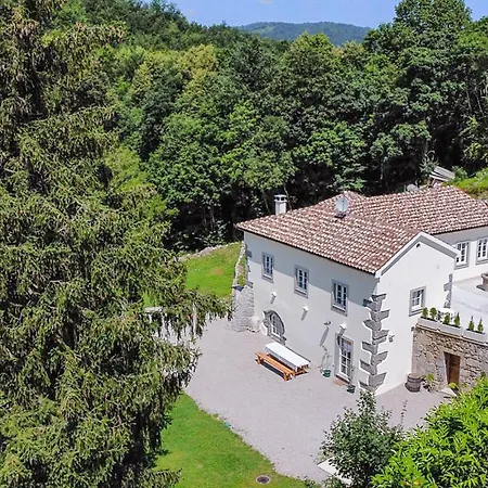 Pet Friendly Home In Zvoneca Prázdninový dům Zvoneca